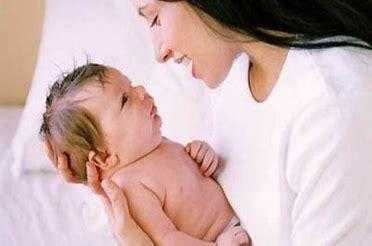 新生儿口唇发青是怎么回事？早看早知道