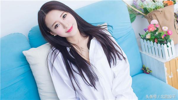 脾气倔的女朋友提出分手怎么挽回,女朋友发现抽烟提分手了怎么挽回