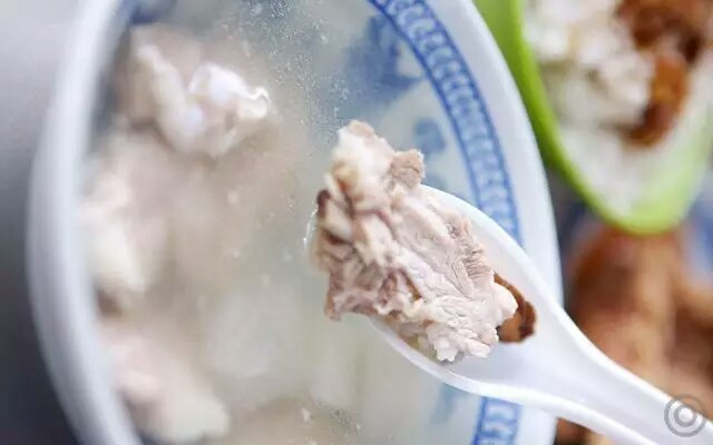 产后奶水少推荐几款下奶汤食谱,好孕妈妈推荐7道高效下奶催乳汤