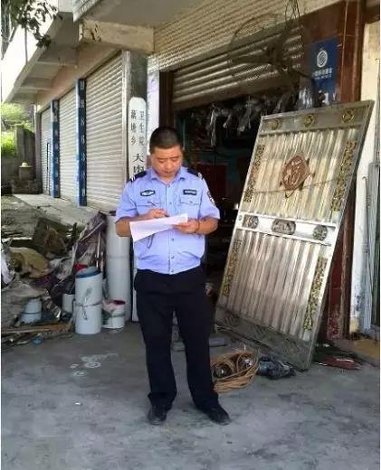 四川仁寿逃犯砍人系误以为仇人藏身派出所疯狂报复！今天，全城洒泪送英雄