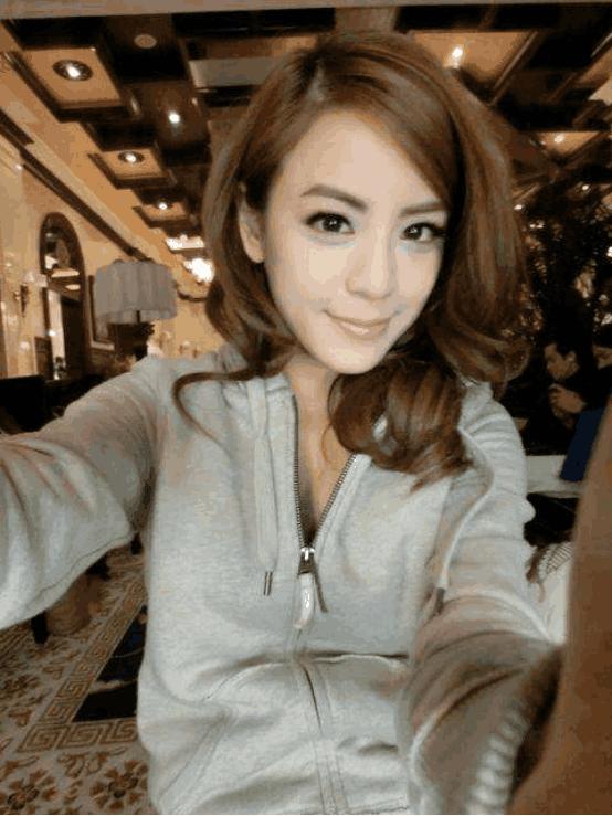 曾被冠有J女郎身份，比张韶涵还甜美，现在婚姻幸福