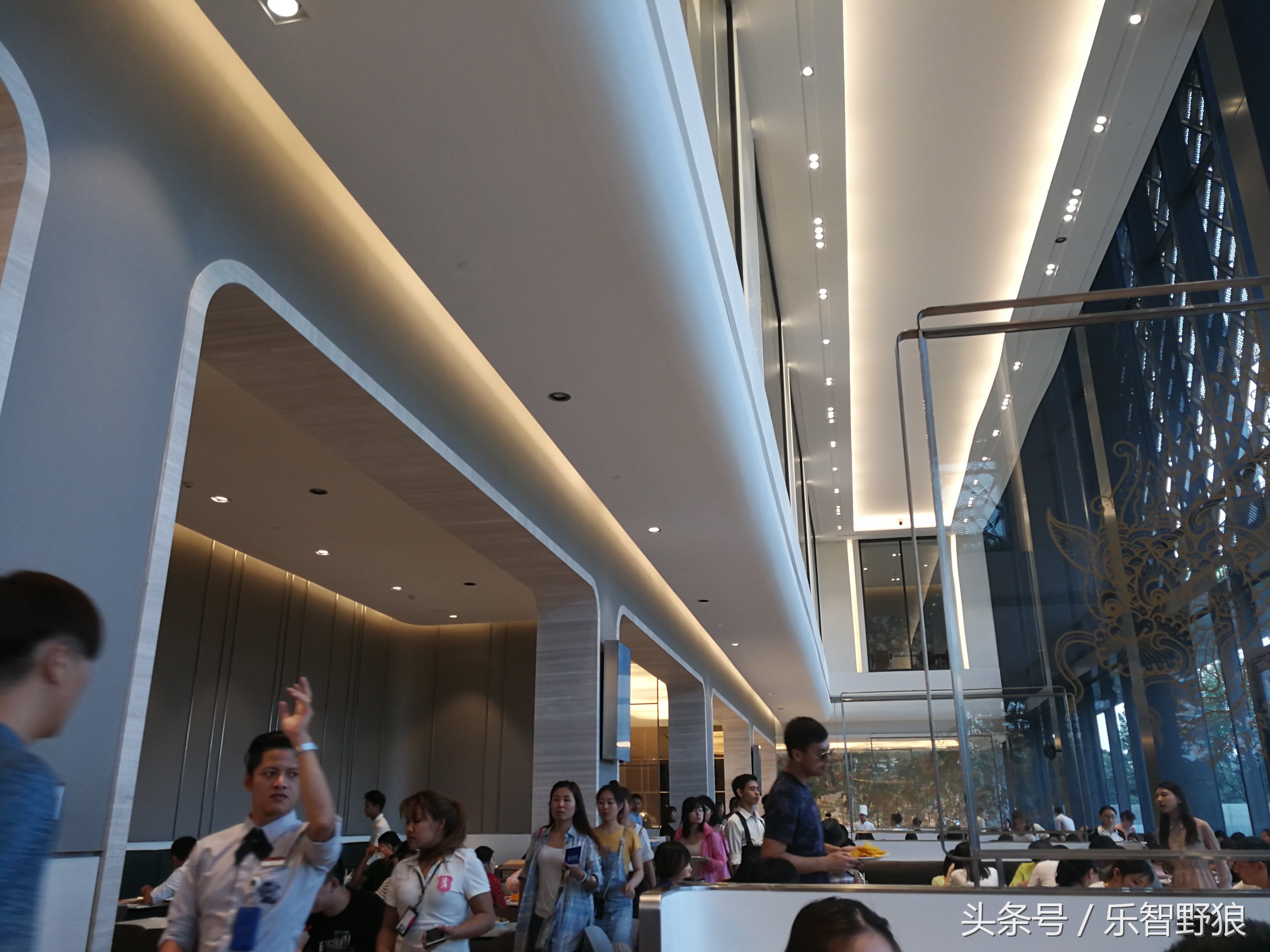 泰国普吉王权免税店自助餐,泰国普吉岛王权免税店海鲜