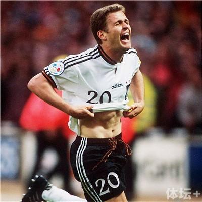 力压战神巴蒂的头球帝皇比埃尔霍夫