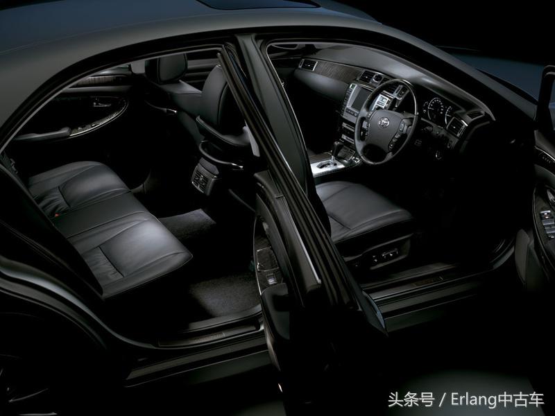 toyotacrown鐨囧啝绗叓浠ｅ灏戦挶,2023娆句赴鐢扮殗鍐燾rown浠锋牸