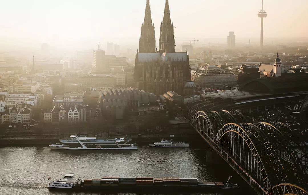 科隆大教堂19年视频,科隆大教堂始建于1248年