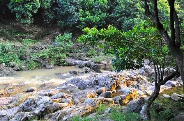 这座高铁直达的小县城，藏着圣托里尼的浪漫，济州岛的清新！