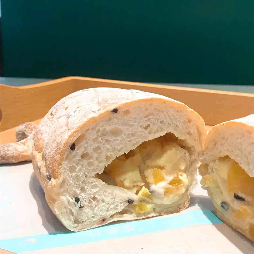 喜茶店的面包,喜茶刚到上海