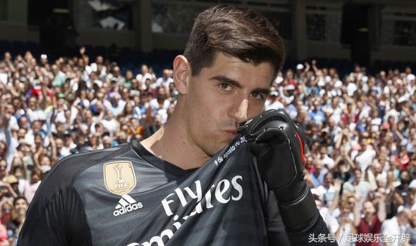 情商太低！皇马新门神刚加盟就掀起内讧，他一席话恐惹怒竞争对手