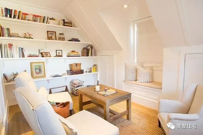 家有阁楼楼梯设计,家有斜顶阁楼