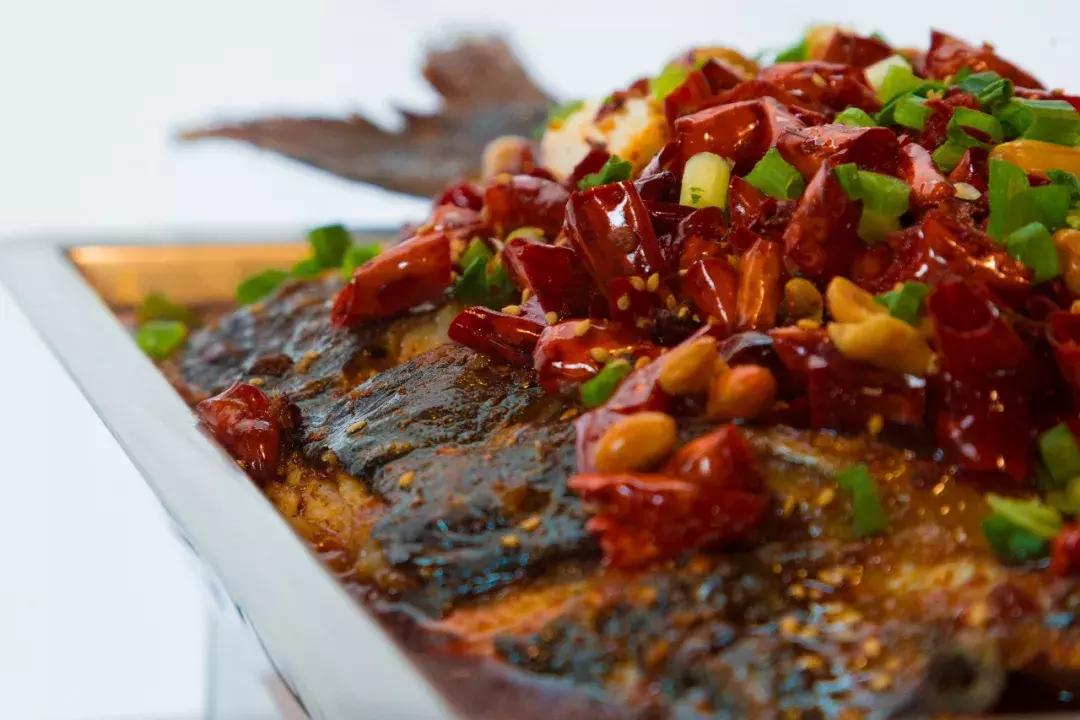 美食那么多,人气火爆的烤鱼店推荐
