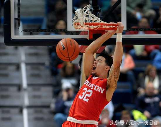 单场39分0助攻的狂躁控卫——火箭新签的小*弹炸**格雷了解一下？