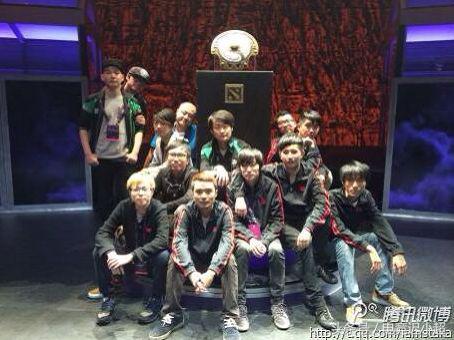 怒吼天尊rotkvs船神对喷,各大主播评价怒吼天尊