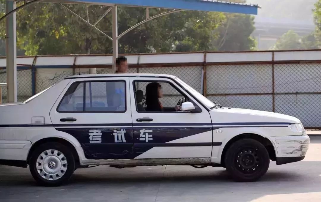 京E、京F、京P、京Q等车主注意!交管局颁布新规,不想罚钱赶紧看!