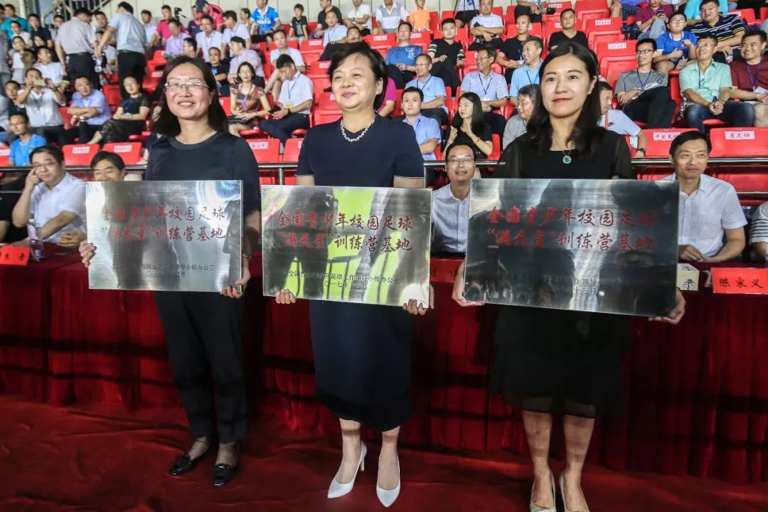 林莉、陈玘、陈若琳……都来了！刚刚，如皋奥体中心嗨翻天！