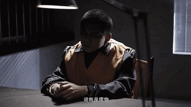 这一回，宜家开始“虐待”植物了！30天3D循环辱骂，活生生把植物给“骂枯”！