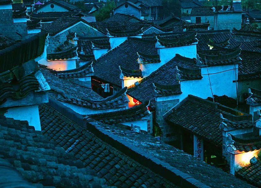 金庸笔下最美的十大旅游景点,金庸笔下的绝美风景