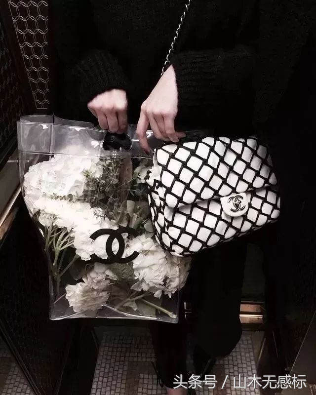 雨季正确穿搭,4款推荐让你轻松搞定早秋搭配