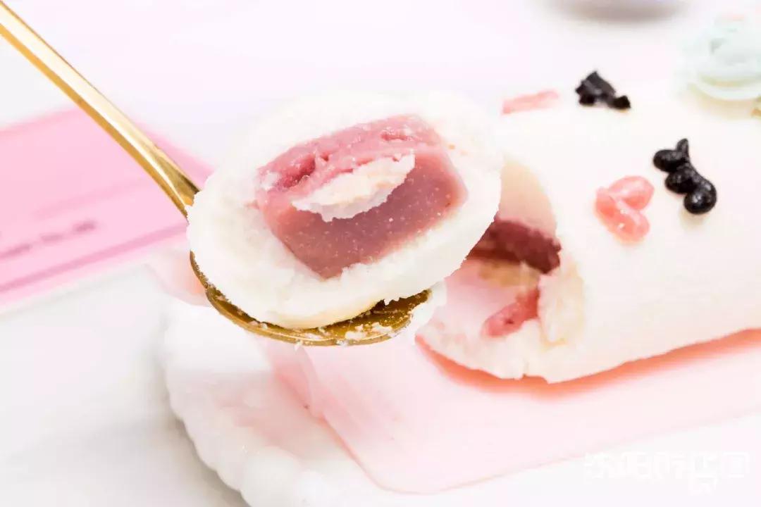 一口吞下宇宙!史上最“*力暴**”星空蛋糕,吃它得用锤子砸!