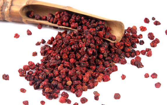 肝炎恶化,转氨酶会“通风报信”,马上喝这种水,降酶保肝