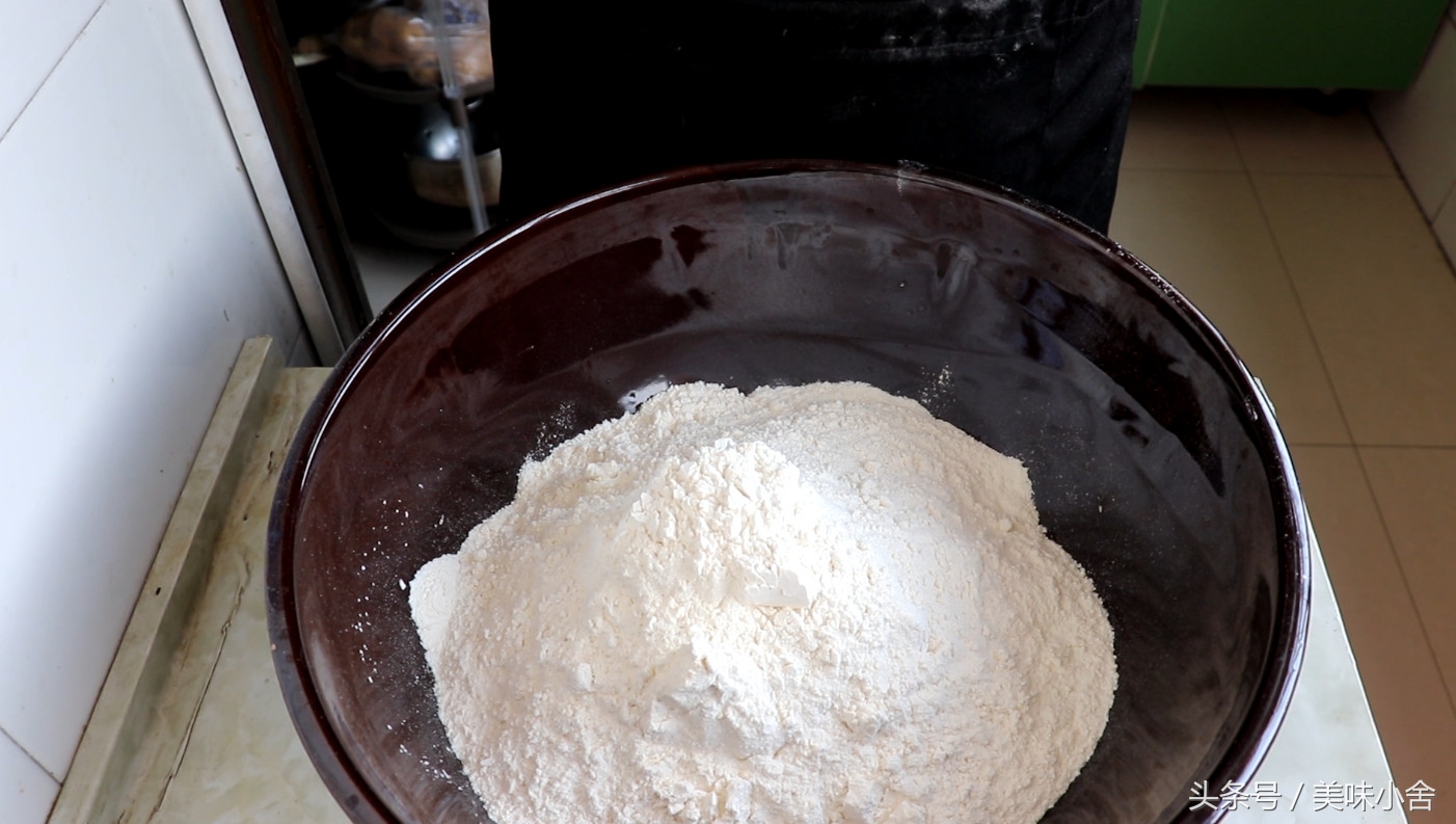 想吃凉皮不用买的配方比例,想吃凉皮做凉皮是怎么做的