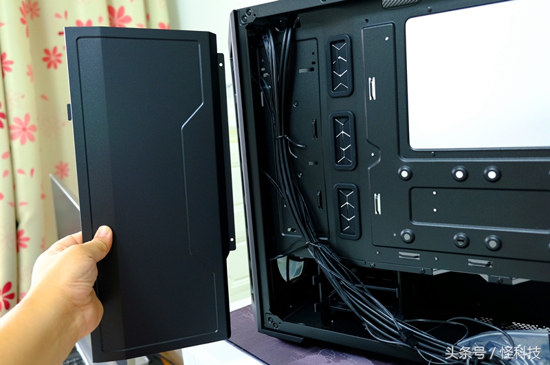 argb机箱风扇炫酷,argb风扇需要多大的机箱