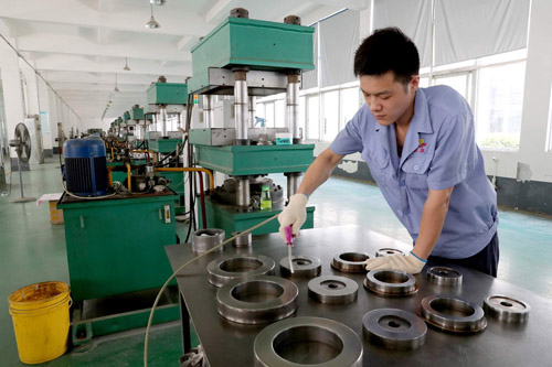 中国钻石闪耀全球,中国钻石之城价格