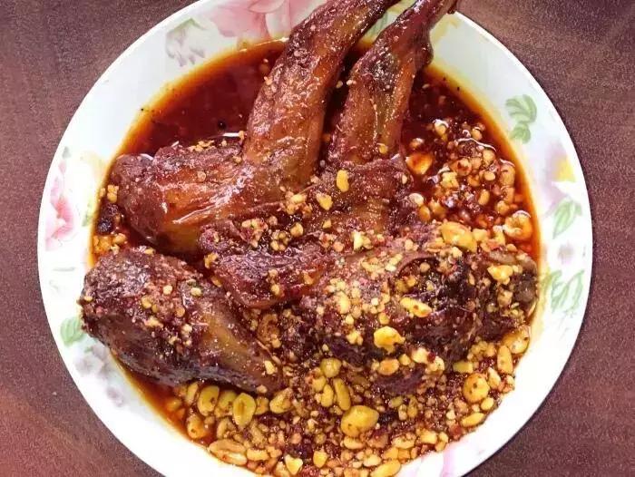 一天卖几千只的兔子,一天卖出1000只鸡