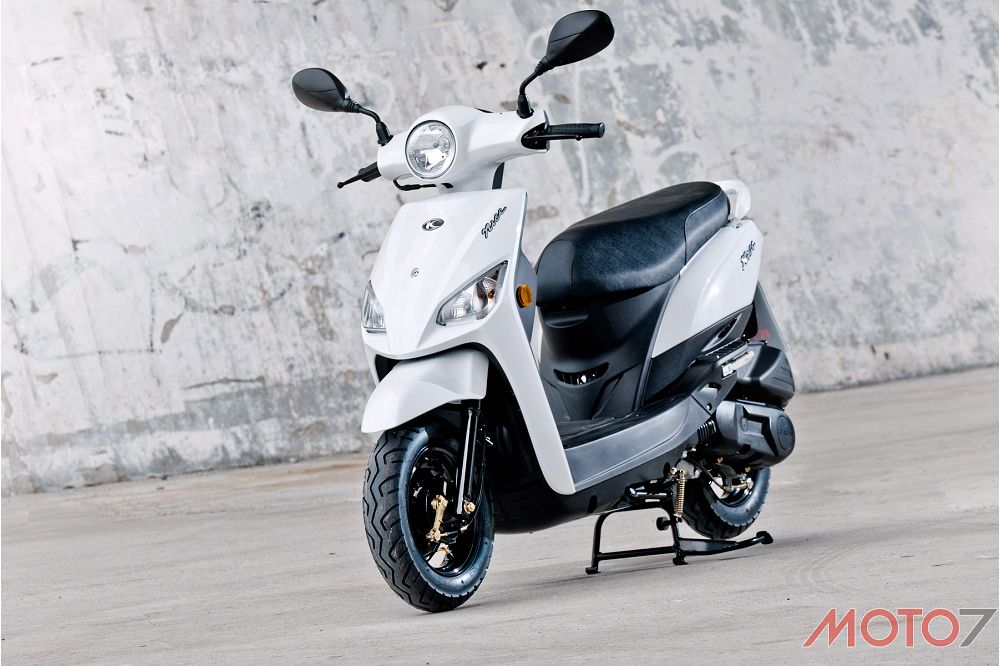 目标对准漂亮小姐姐，光阳Nice100女装车