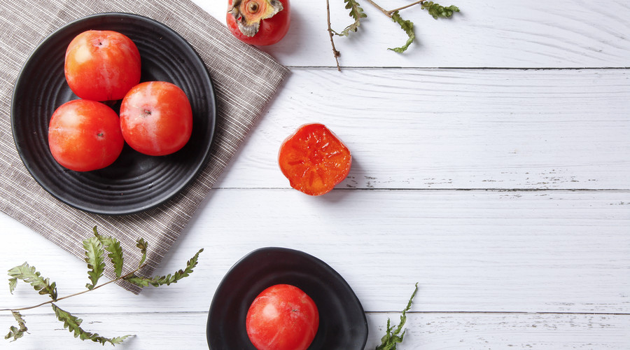 吃柿子忌和什么在一起吃,吃柿子需要忌什么食物