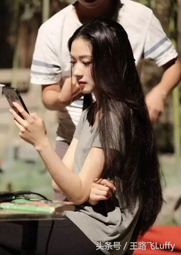 张萌是资本吗,张萌带资进组