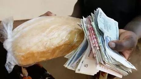 一个牧师搞到土耳其经济崩盘！最大赢家竟然是中国代购！