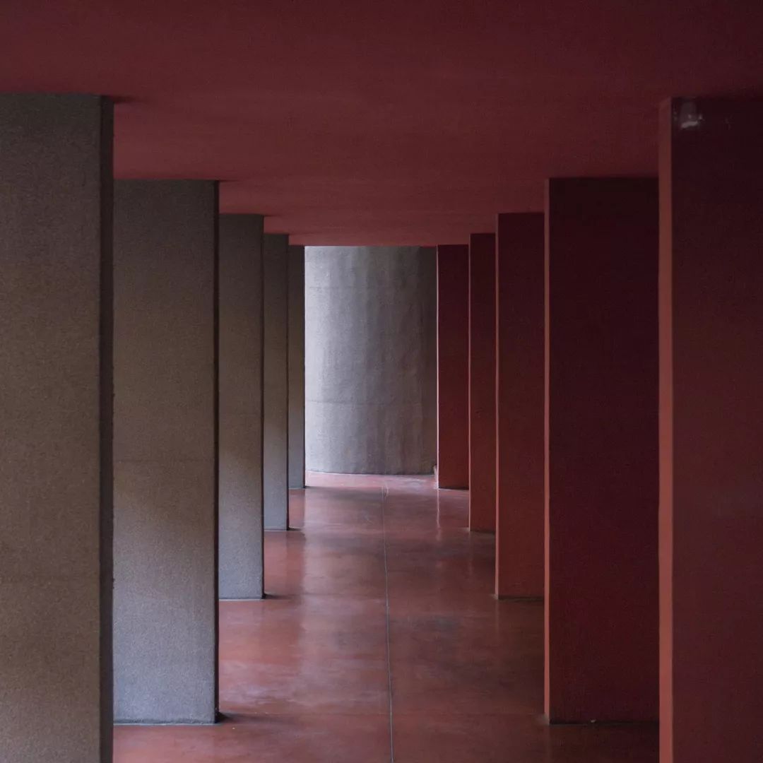 解压！美哭的对称建筑，瞬间治愈强迫症患者