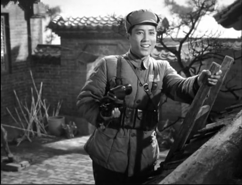 电影往事张艺谋,铁道游击队电影小坡扮演者冯笑