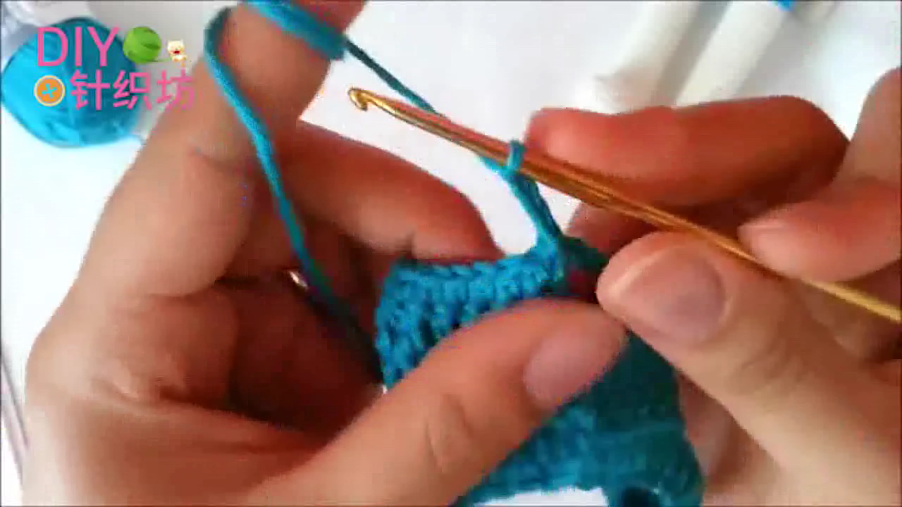 针织连衣裙宝宝勾织教程,娃娃针织连衣裙编织视频