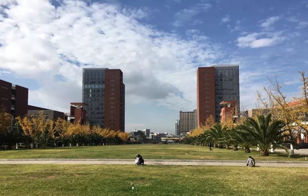 昆明情侣一日游的最佳景点,昆明情侣打卡景点排行榜