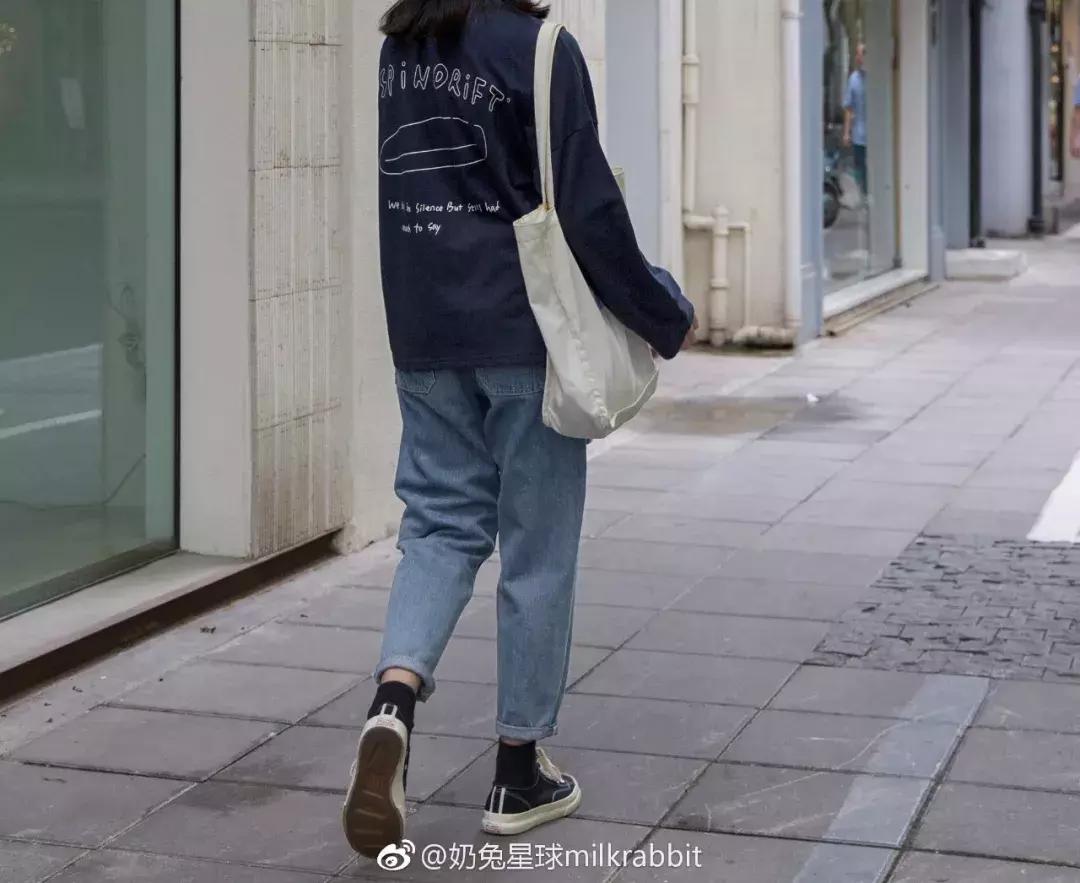 淘宝逛哪些少女店铺,推荐几家适合学生党的淘宝服装店