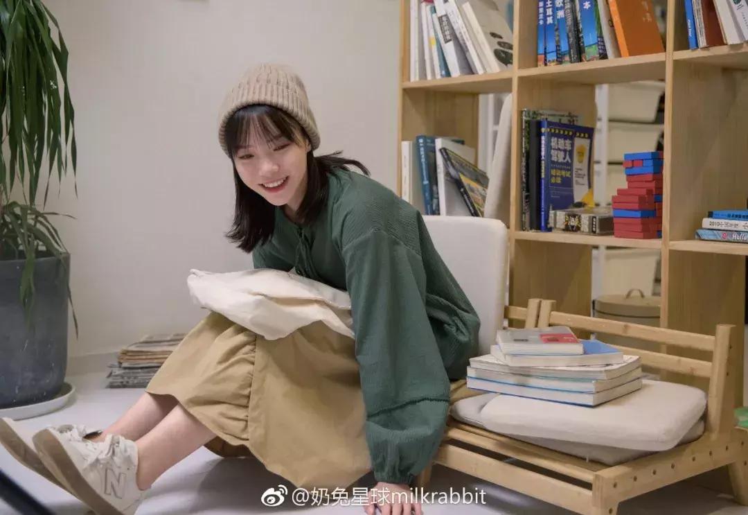 淘宝逛哪些少女店铺,推荐几家适合学生党的淘宝服装店