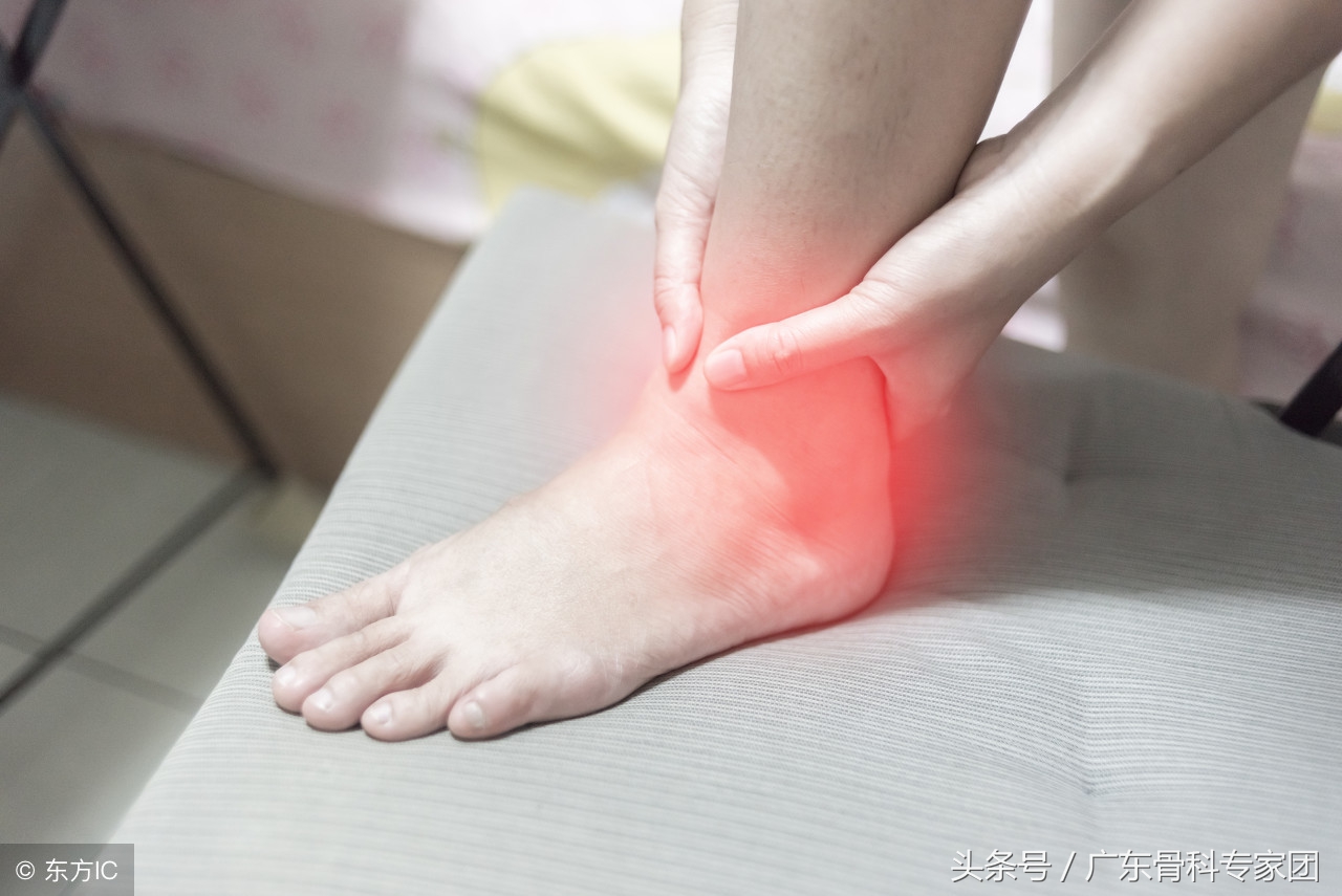 脚扭伤了怎么办最有效的方法,脚扭伤怎么办教你三种方法