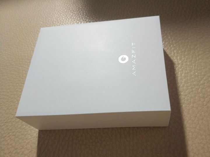 amazfit手环什么材质,amazfit手环测评