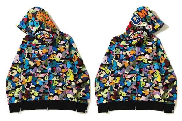 潮闻快食TravisScottxAF1再爆新联乘,ABATHINGAPE发售在即