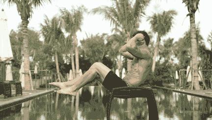 腹肌练成一大块了怎么办,腹肌练成了一块