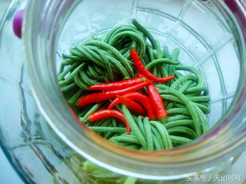 泡好的酸豆角怎样才能长时间保存,酸豆角怎么腌制保存的时间长