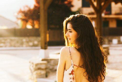 失恋的女人有多可怕完整版,失恋后自暴自弃的女人