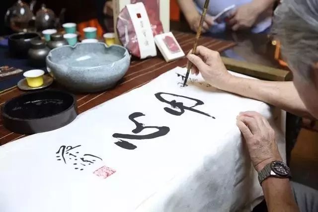 如果能选择我宁愿不长大,如果能选择我宁愿不嫁人