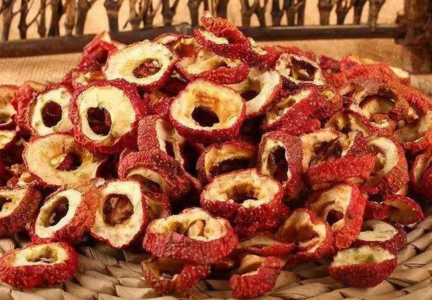 为什么长期熬夜会得心梗,熬夜出现心梗的过程