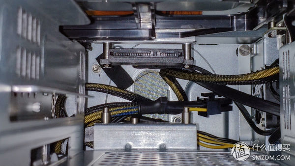 微星哈迪斯nightblademi3拆机,微星哈迪斯3主机评测