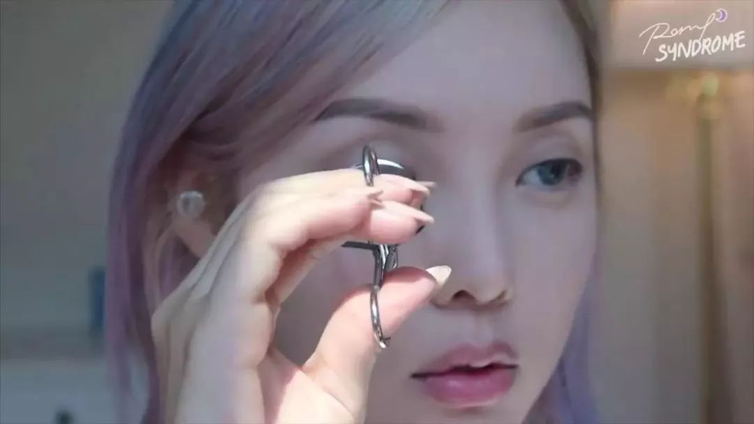 pony美妆教程仿妆,pony教程水光