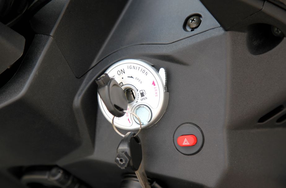 新车速递新车报价,金城草蜢200t-7