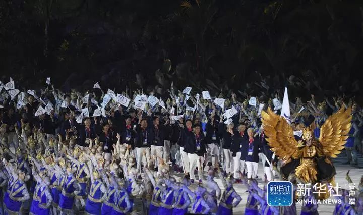 奥运档案圣火点燃,亚运圣火点燃的回放视频