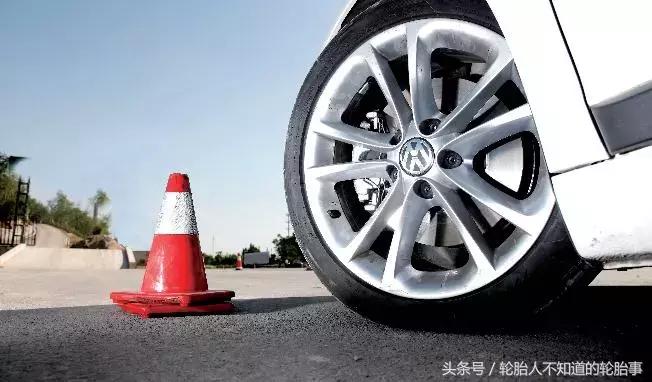 600块钱起家做到年入400亿,一级轮胎代理商利润